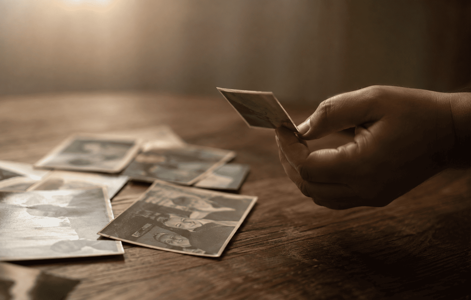 Como a genealogia genética pode ajudar na busca pelo pai biológico